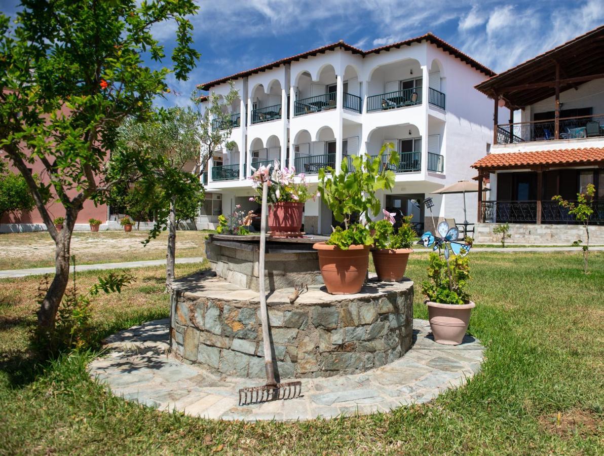 Studios Halkia Torone Exterior foto